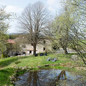 https://le-moulin-malin.hotels-rhonealpes.com