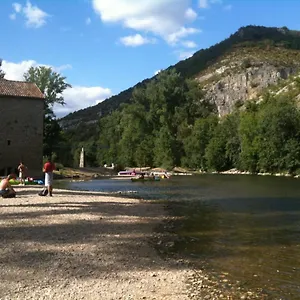 https://les-tanneries.midi-pyreneeshotels.com