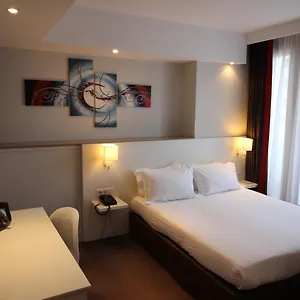 Paris-auteuil By Ihg Parigi